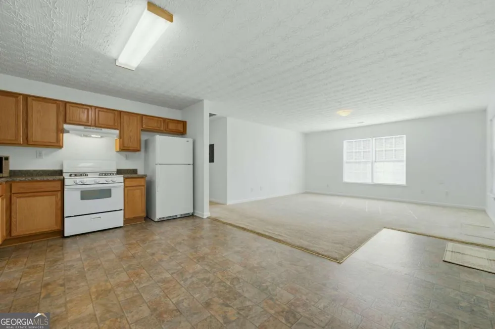 6955 Satterlee Woods LN Austell, GA 30168
