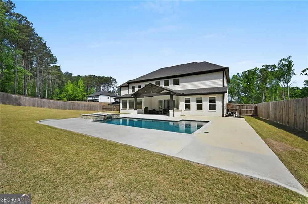 2694 Thompson Mill RD Buford, GA 30519