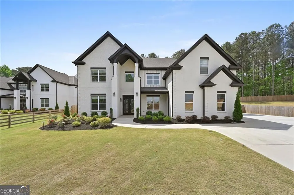 2694 Thompson Mill RD Buford, GA 30519