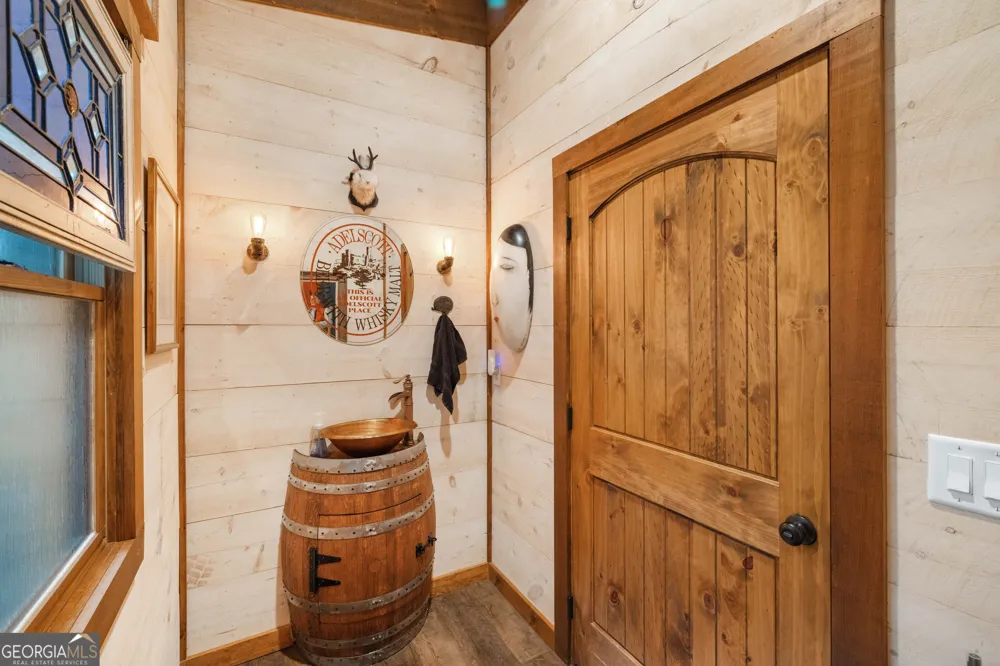 195 Moonshine WAY Blue Ridge, GA 30513