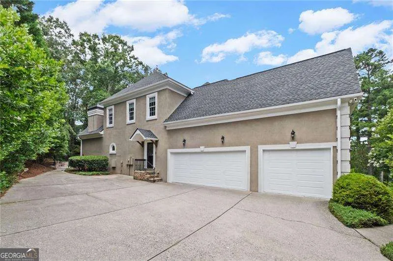 3915 Merriweather Woods Johns Creek, GA 30022