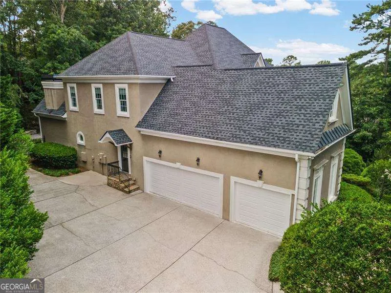 3915 Merriweather Woods Johns Creek, GA 30022