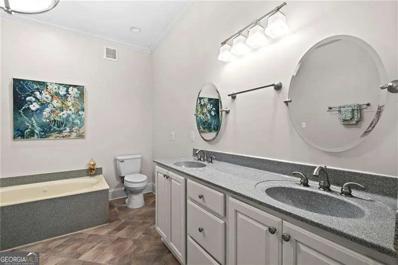 3915 Merriweather Woods Johns Creek, GA 30022
