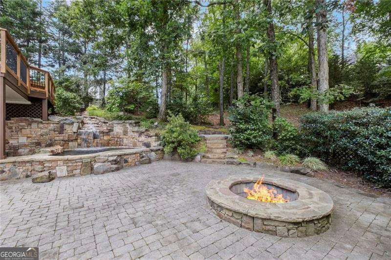 3915 Merriweather Woods Johns Creek, GA 30022