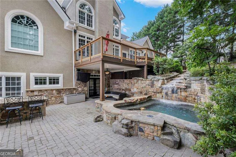 3915 Merriweather Woods Johns Creek, GA 30022