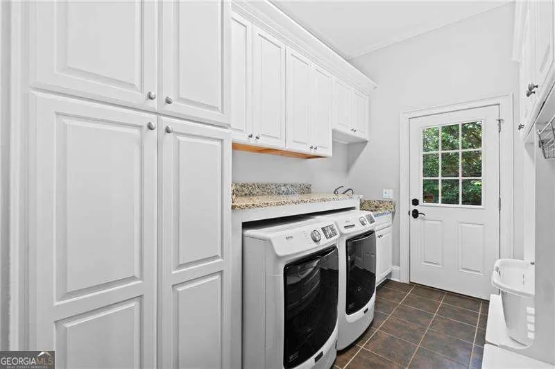 3915 Merriweather Woods Johns Creek, GA 30022