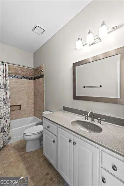 3915 Merriweather Woods Johns Creek, GA 30022