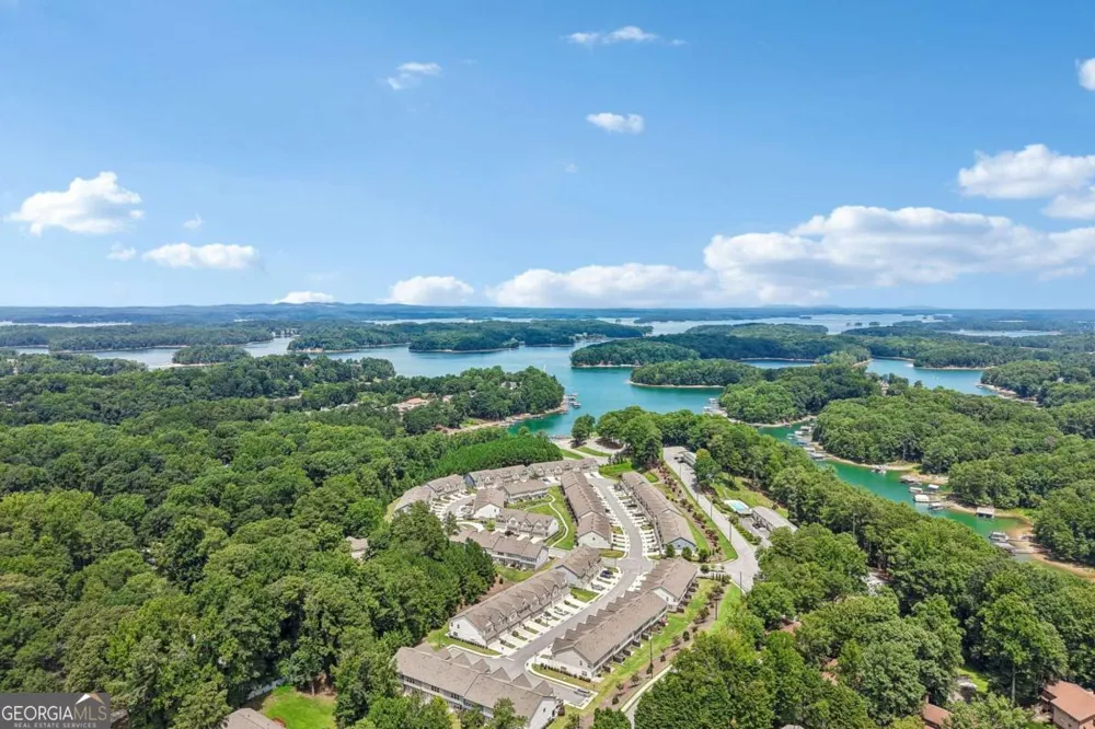 6032 Harbor Landing DR Buford, GA 30518