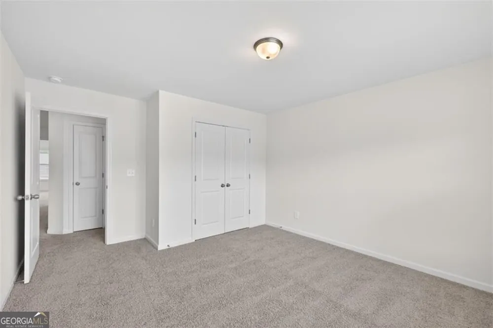 5524 Garens WAY Flowery Branch, GA 30542