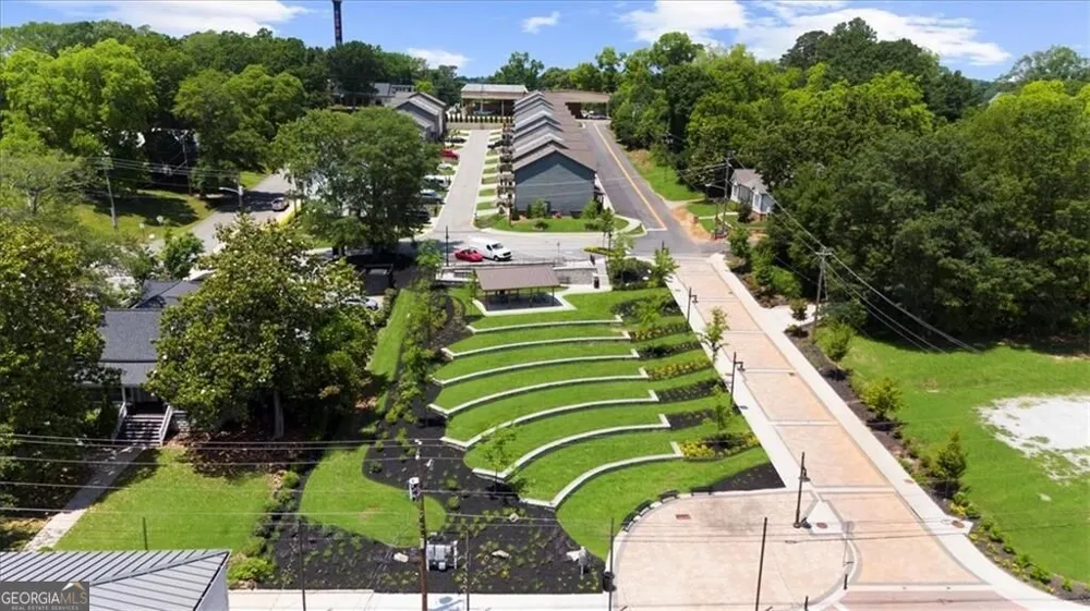 5524 Garens WAY Flowery Branch, GA 30542