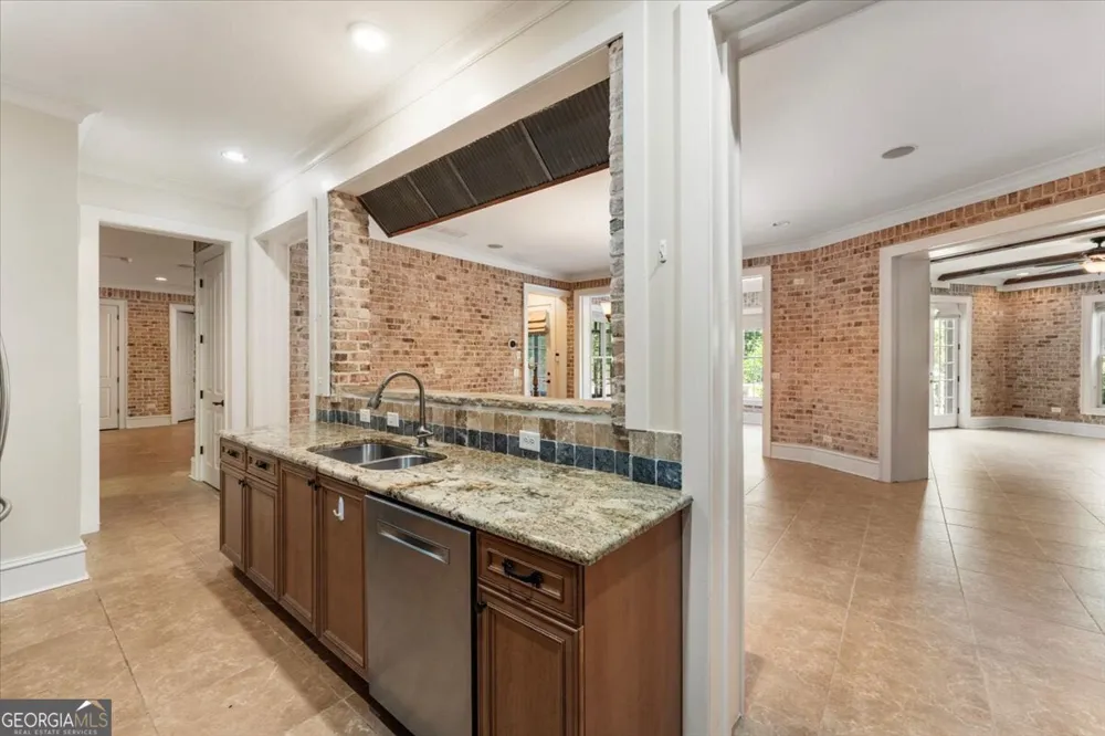2432 Autumn Maple DR Braselton, GA 30517