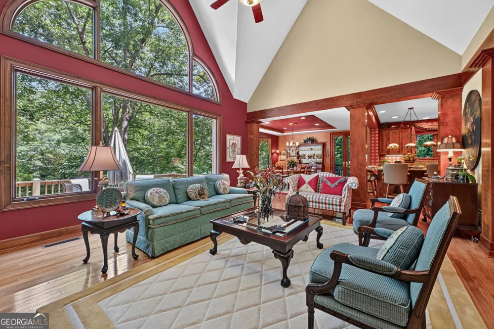 357 Goldmine TRL Ellijay, GA 30536