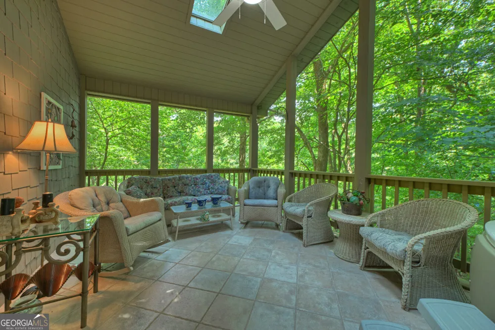 357 Goldmine TRL Ellijay, GA 30536