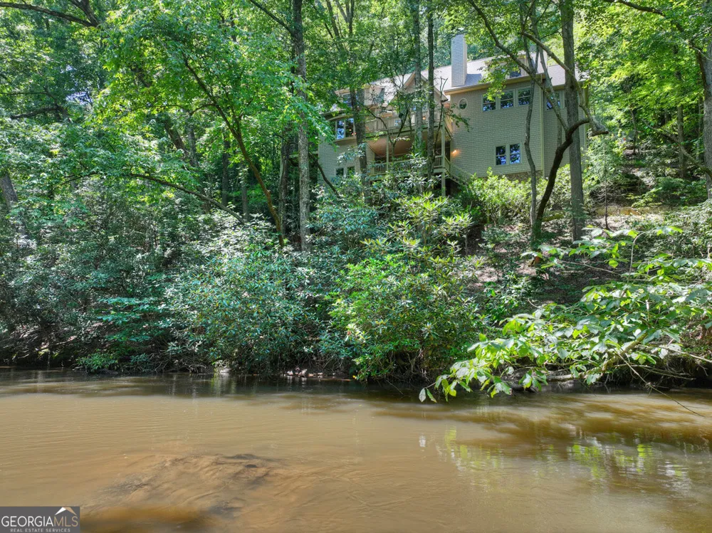 357 Goldmine TRL Ellijay, GA 30536