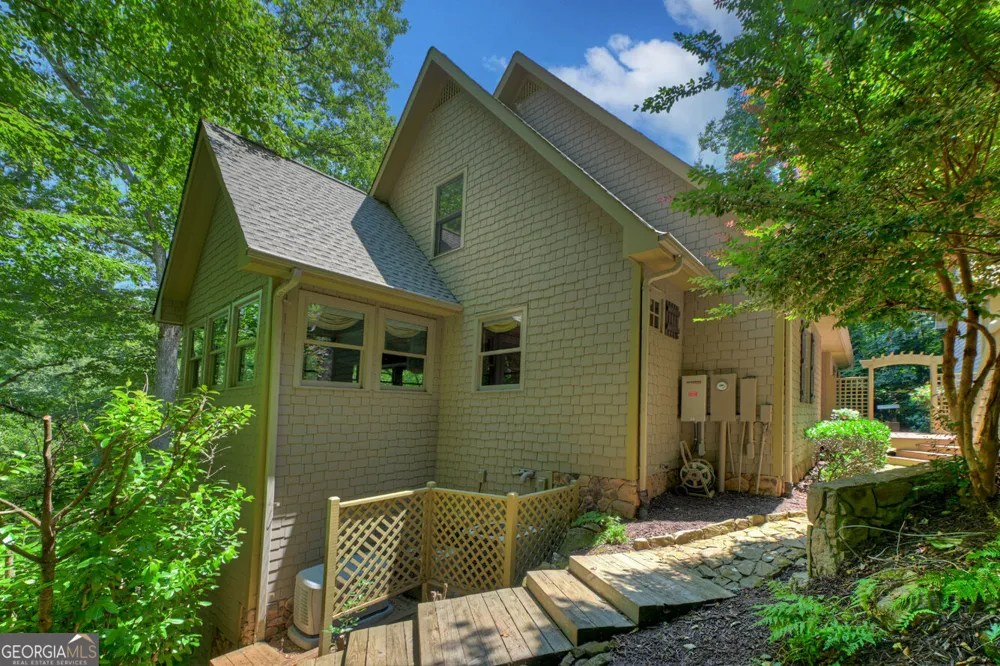 357 Goldmine TRL Ellijay, GA 30536