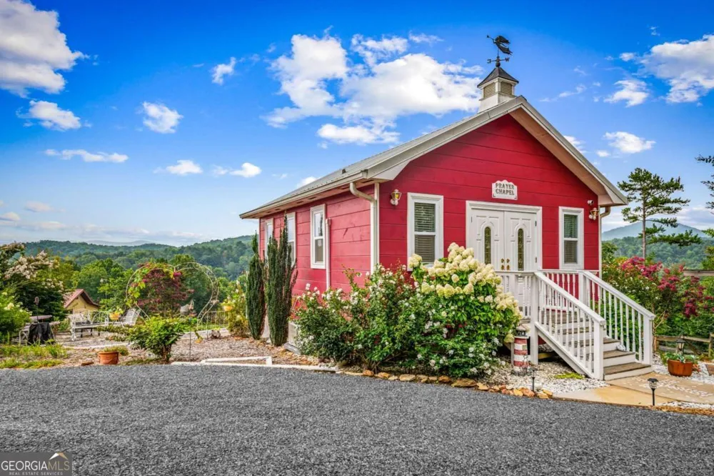 53 Fox RUN Blue Ridge, GA 30513