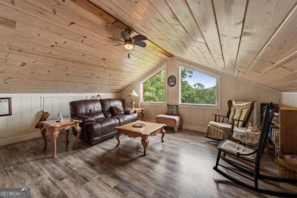 53 Fox RUN Blue Ridge, GA 30513