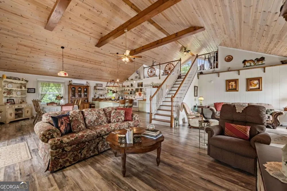 53 Fox RUN Blue Ridge, GA 30513