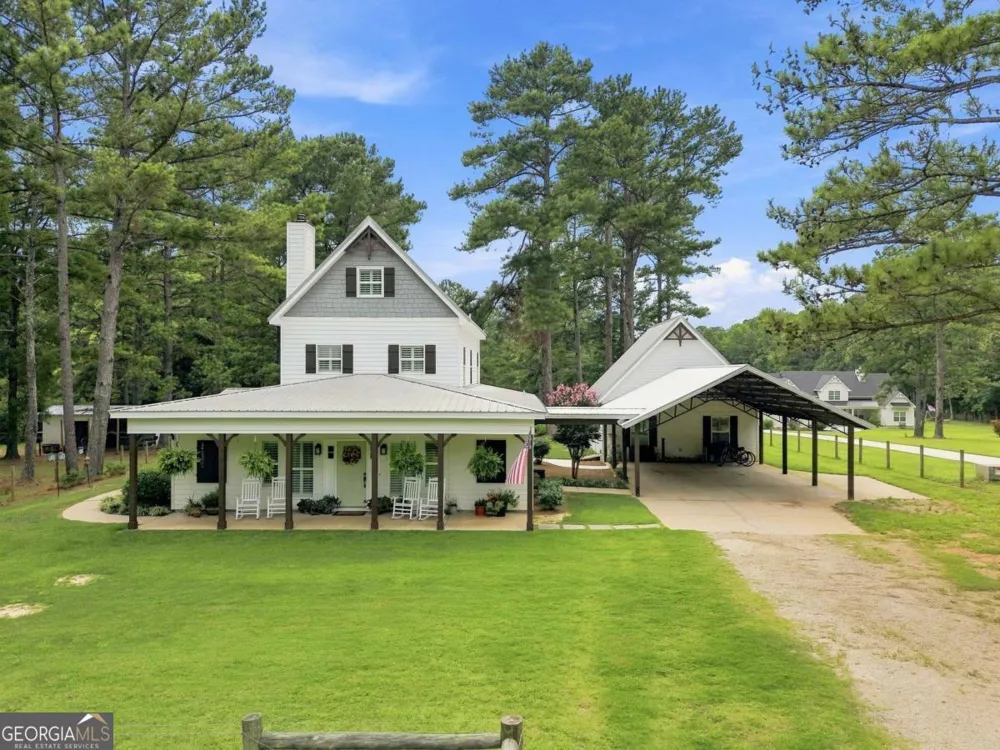 216 Mockingbird LN Brooks, GA 30205