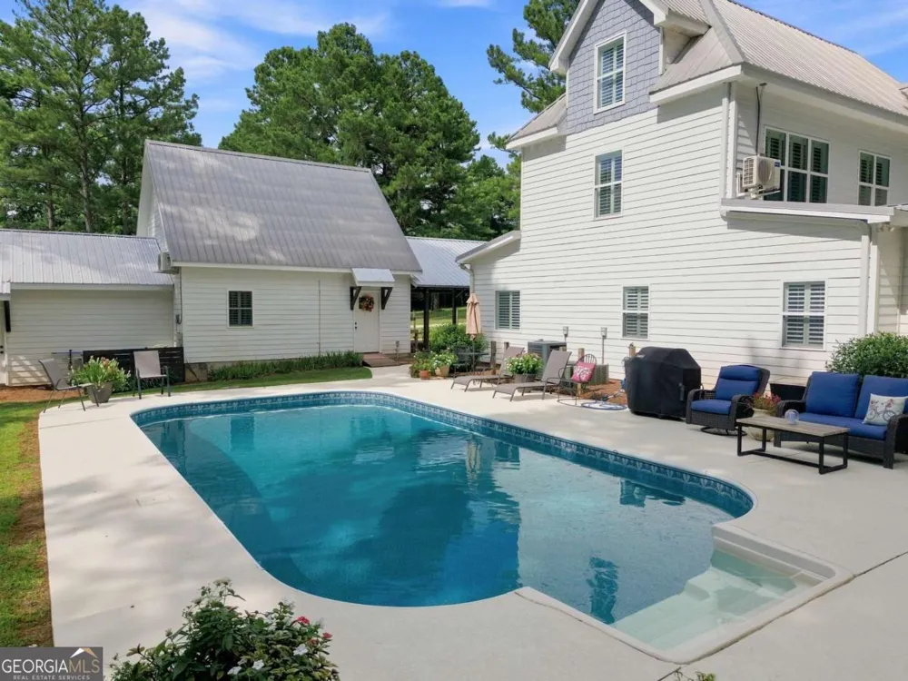 216 Mockingbird LN Brooks, GA 30205