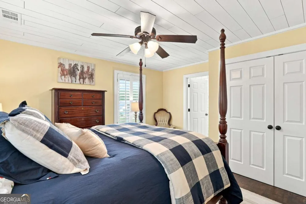 216 Mockingbird LN Brooks, GA 30205