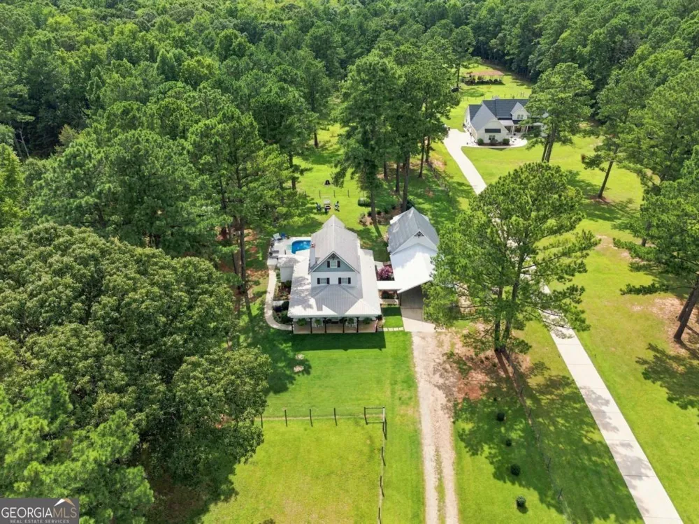 216 Mockingbird LN Brooks, GA 30205
