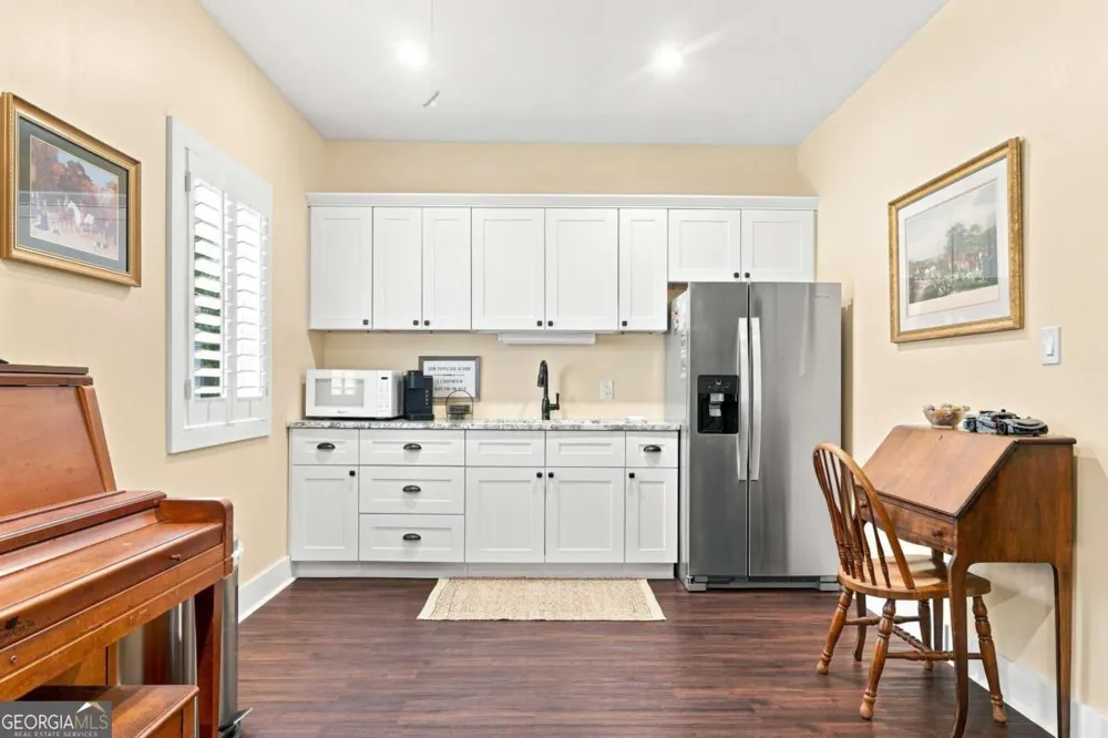 216 Mockingbird LN Brooks, GA 30205