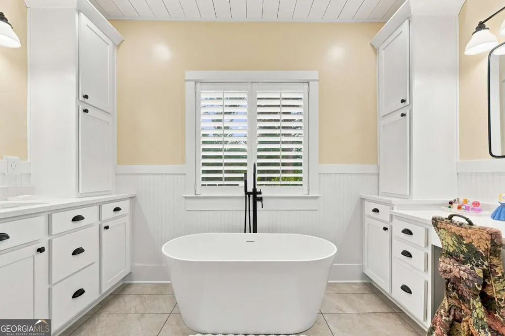 216 Mockingbird LN Brooks, GA 30205