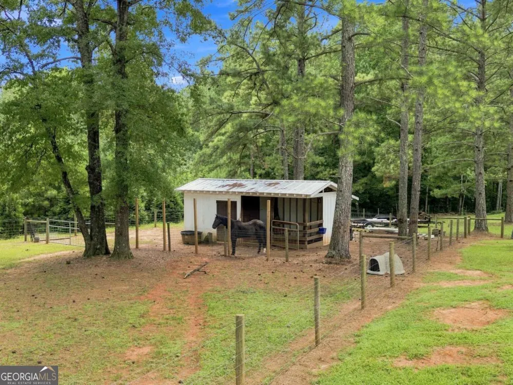 216 Mockingbird LN Brooks, GA 30205