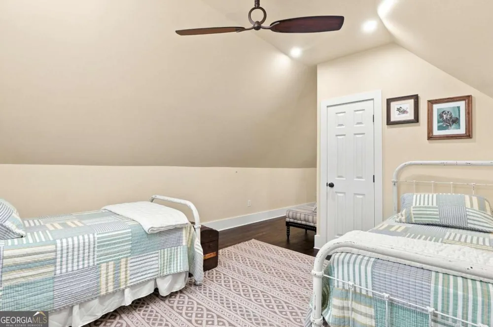 216 Mockingbird LN Brooks, GA 30205