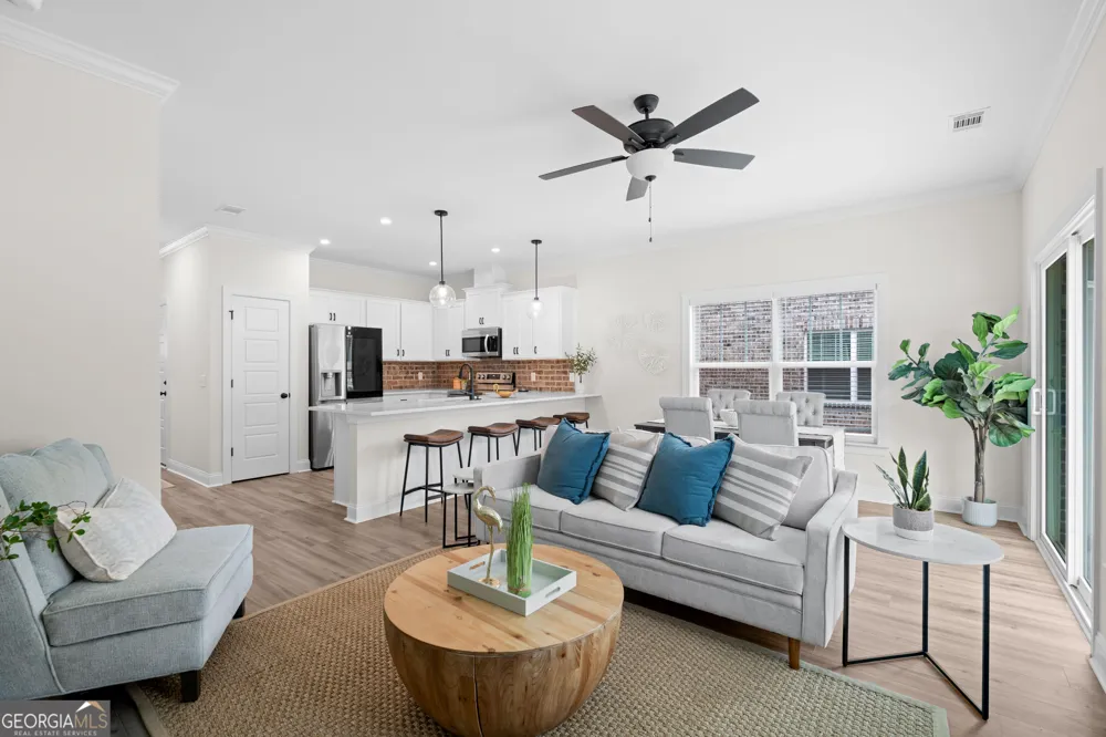 15 Azalea LN Richmond Hill, GA 31324