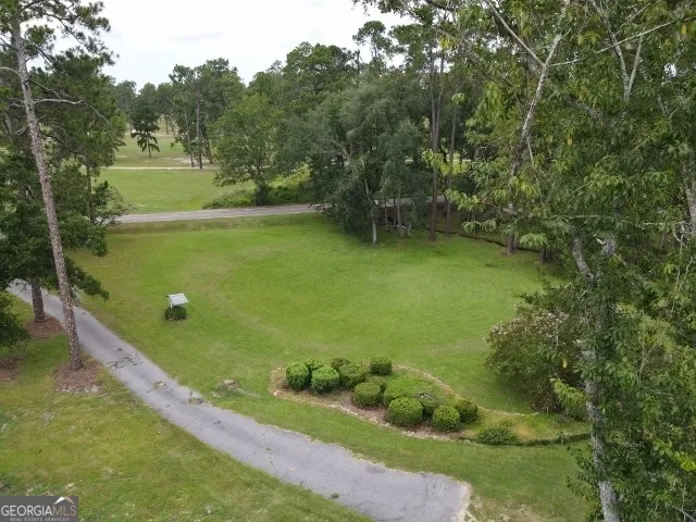817 Golf DR Swainsboro, GA 30401
