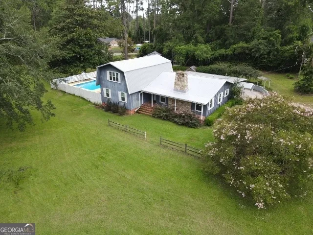 817 Golf DR Swainsboro, GA 30401
