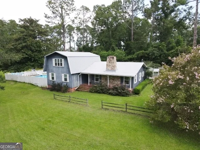 817 Golf DR Swainsboro, GA 30401