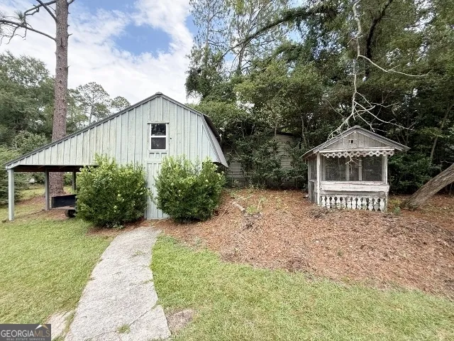 817 Golf DR Swainsboro, GA 30401
