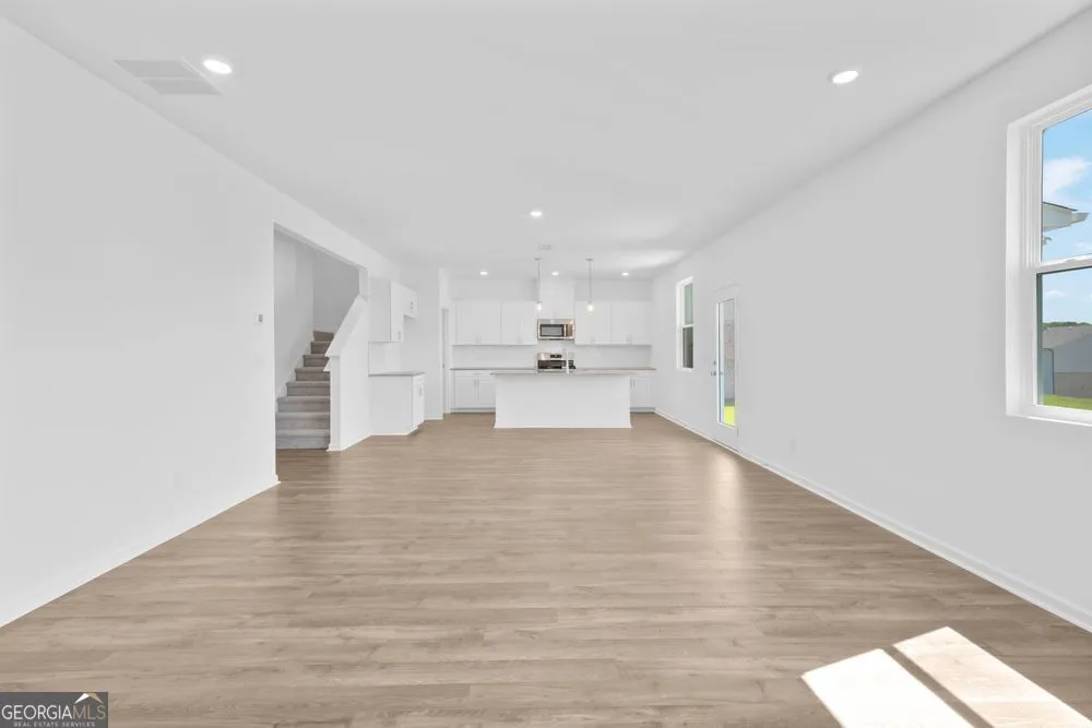 3991 Alderstone DR Flowery Branch, GA 30542