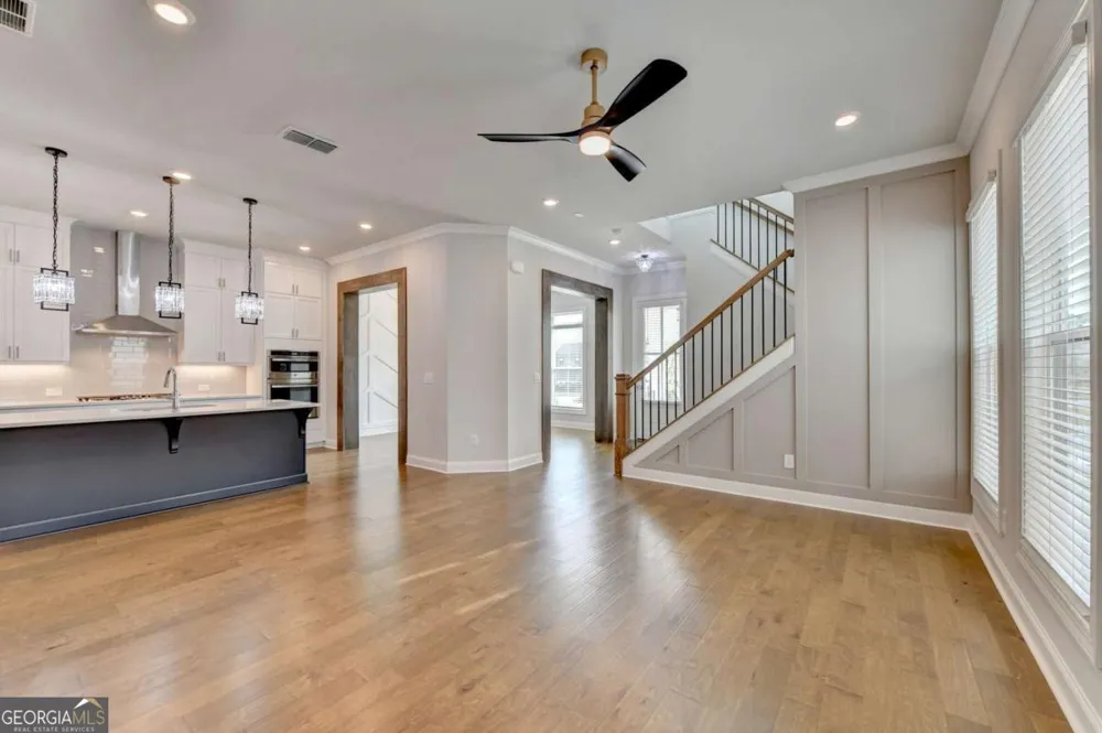 4536 Molder DR Buford, GA 30518
