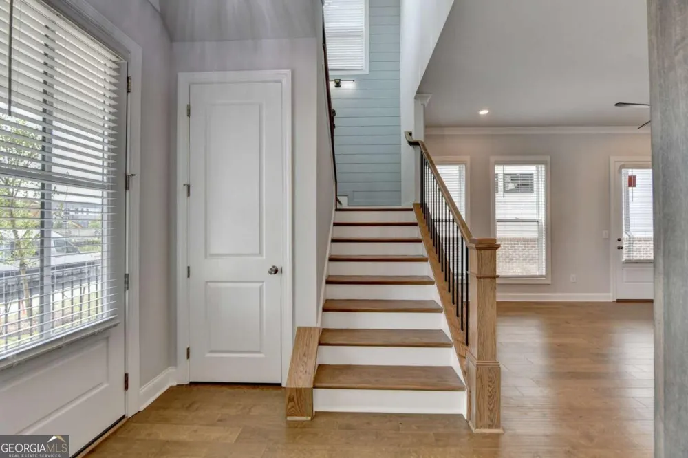 4536 Molder DR Buford, GA 30518