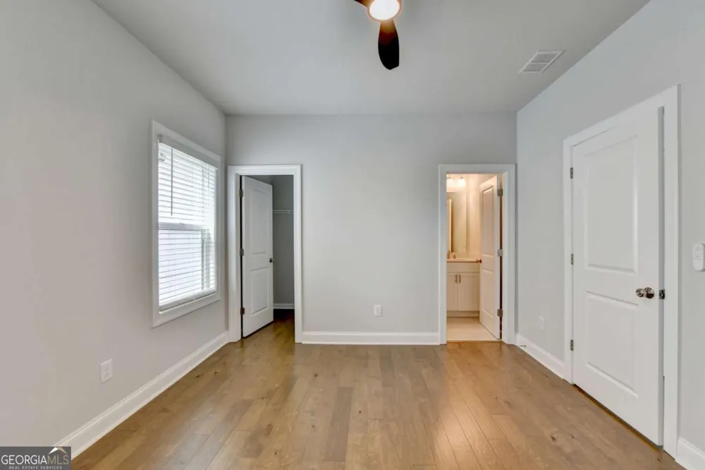 4536 Molder DR Buford, GA 30518