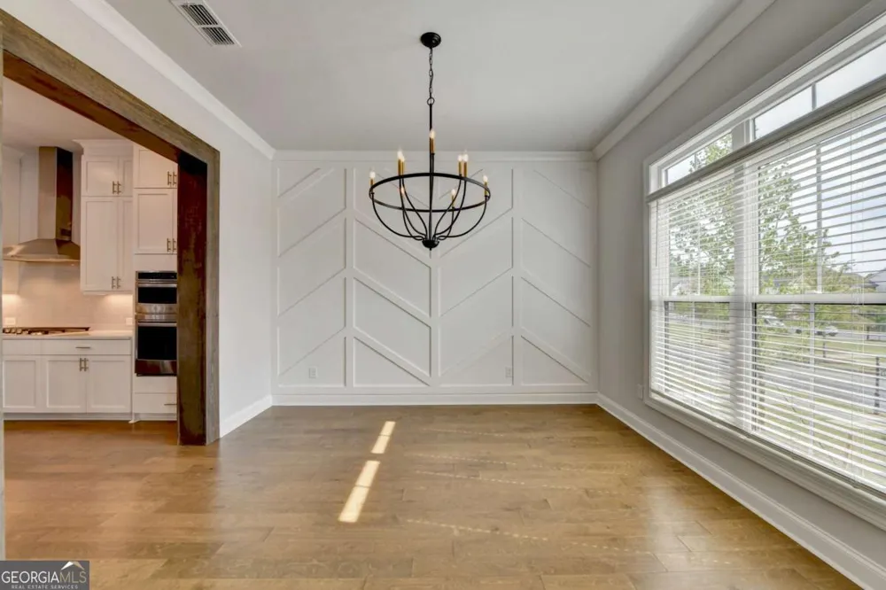 4536 Molder DR Buford, GA 30518