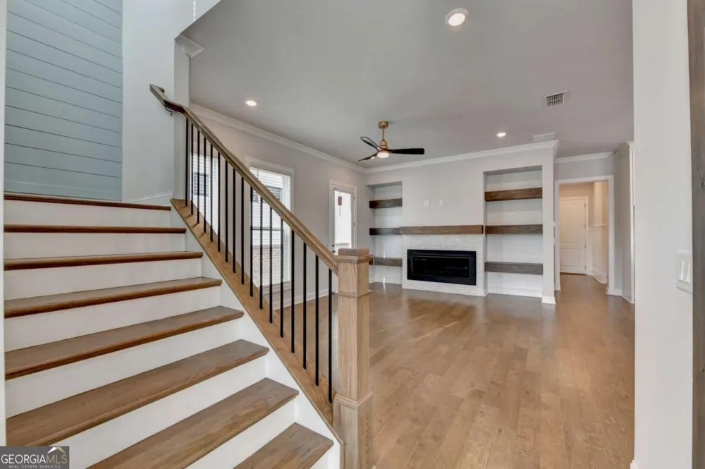 4536 Molder DR Buford, GA 30518