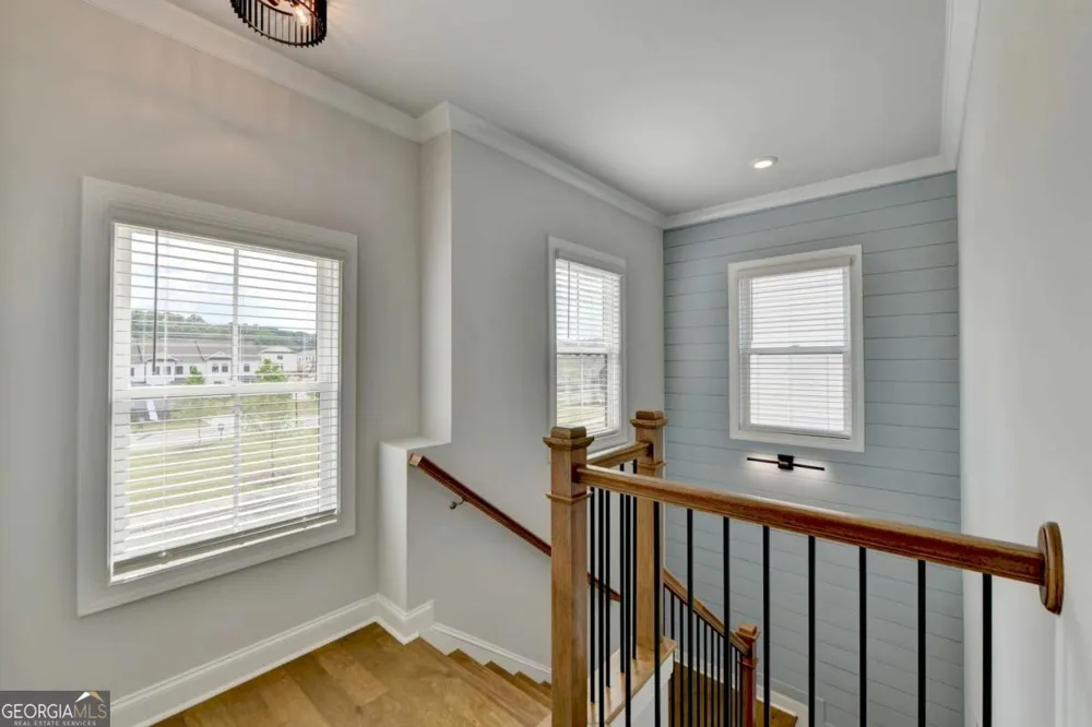 4536 Molder DR Buford, GA 30518