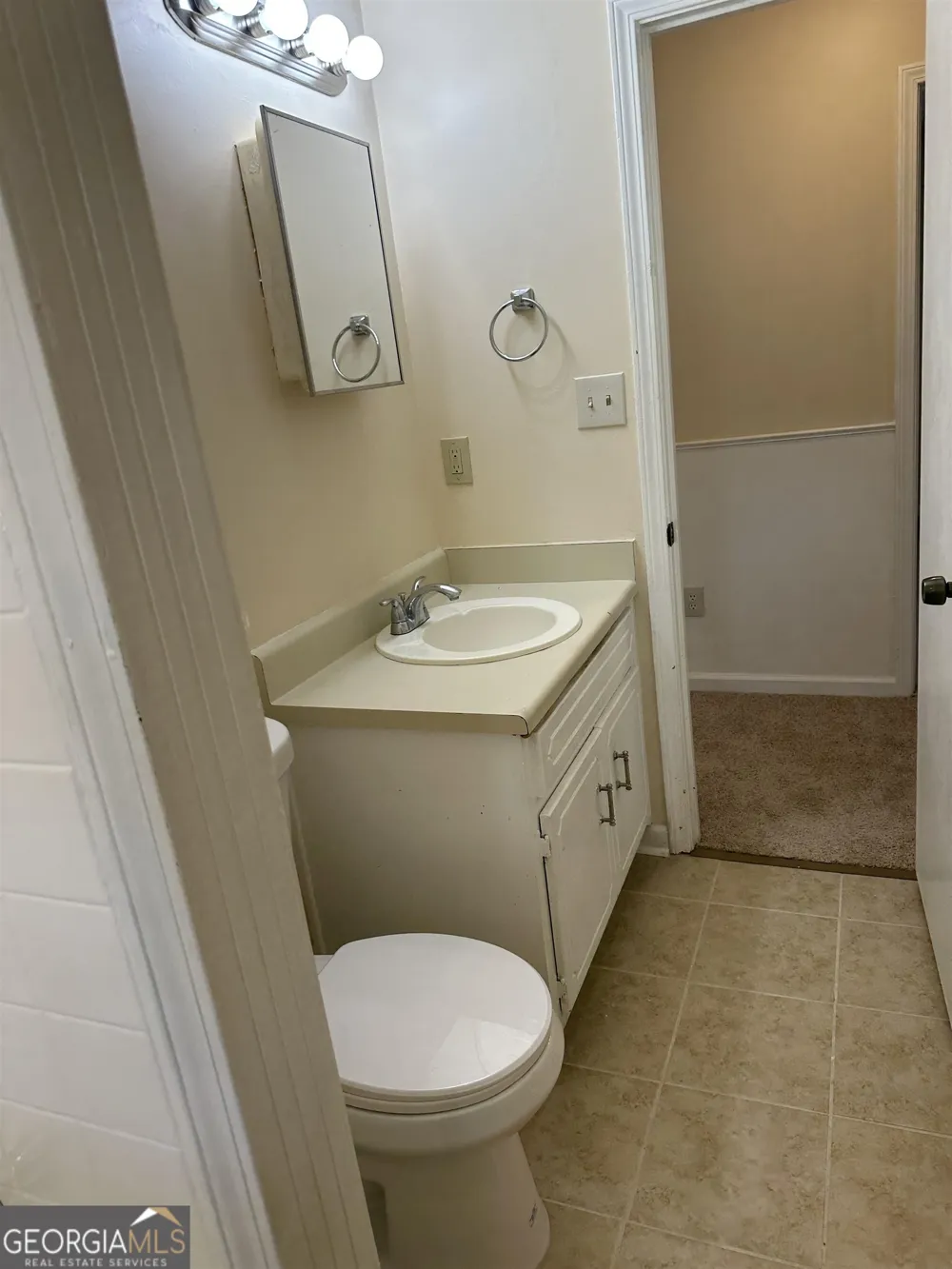 178 Hill LN Ellenwood, GA 30294