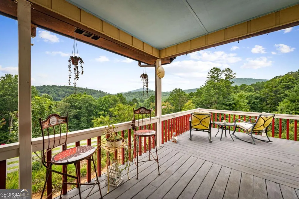 90 Fox RUN Blue Ridge, GA 30513
