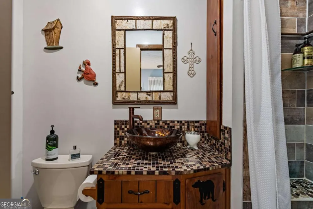 90 Fox RUN Blue Ridge, GA 30513