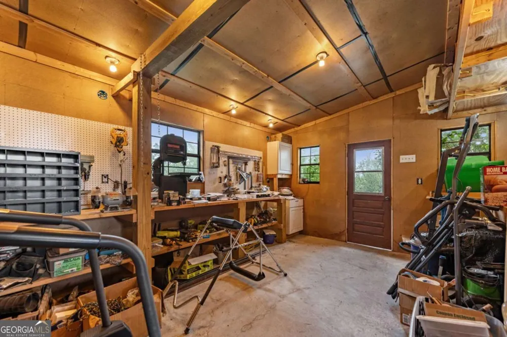 90 Fox RUN Blue Ridge, GA 30513