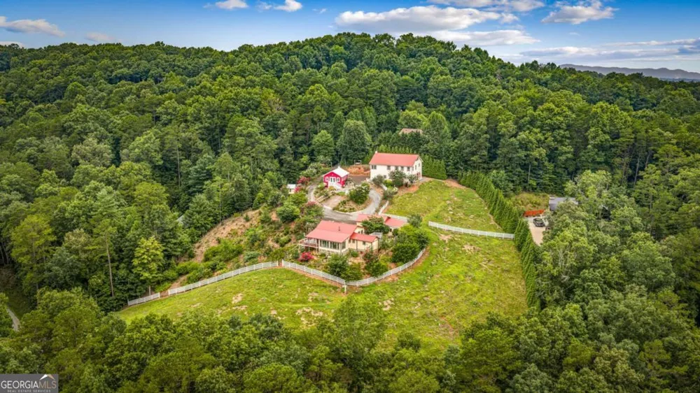 90 Fox RUN Blue Ridge, GA 30513
