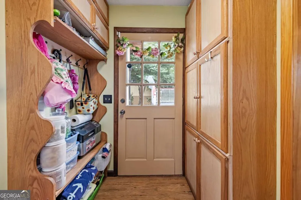 90 Fox RUN Blue Ridge, GA 30513