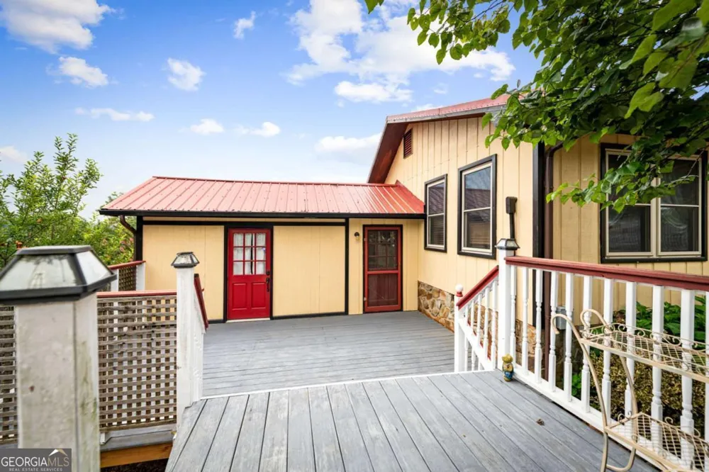 90 Fox RUN Blue Ridge, GA 30513