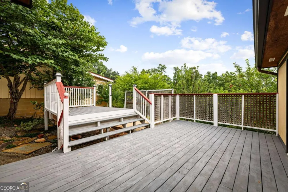 90 Fox RUN Blue Ridge, GA 30513
